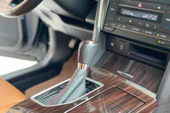 camry-2017-model-2018-den-16-350x233-1.jpg
